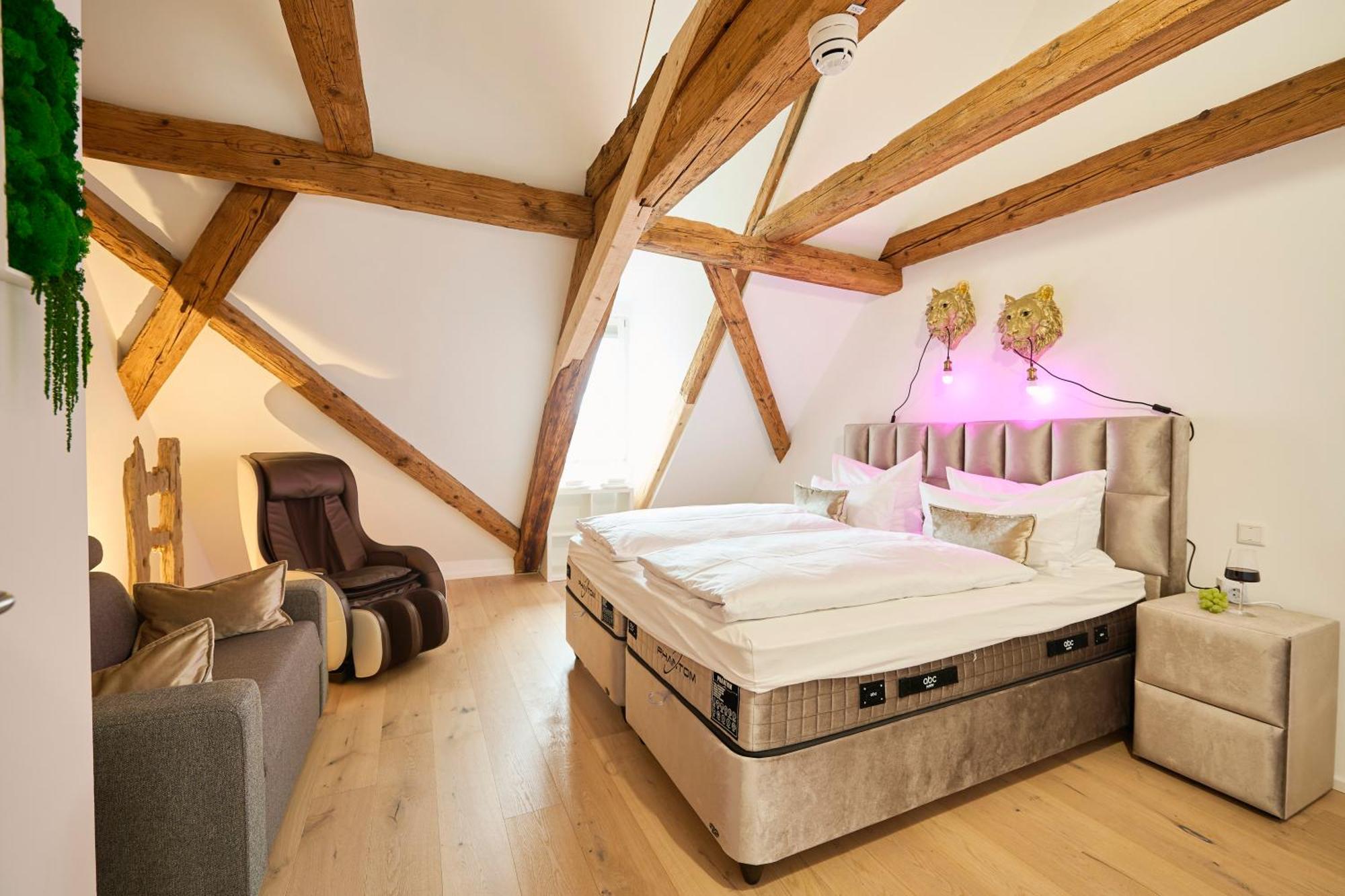 Wood World Luxury - Massage - Bergblick - Tranpolin- Parken Lägenhet Markdorf Exteriör bild
